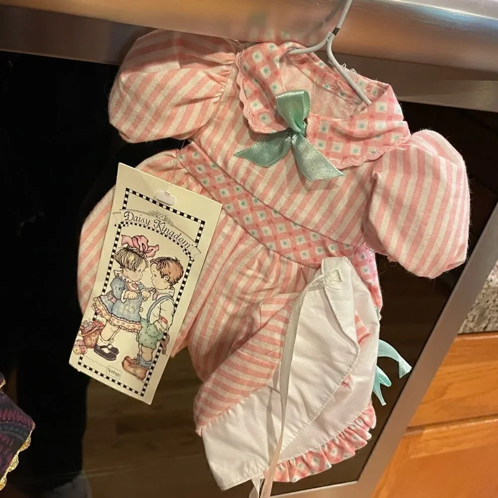 4 Daisy Kingdom Doll Dresses With Bonnets NWT
